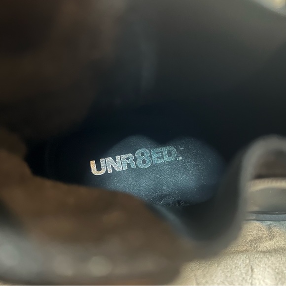 UNR8ED POP CHELSEA BLACK BOOTS | SIZE 7.5 |BRAND NEW | NEVER WORN - Picture 4 of 6